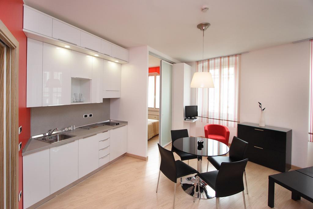 Hotel Roma Триест Ресторан фото
