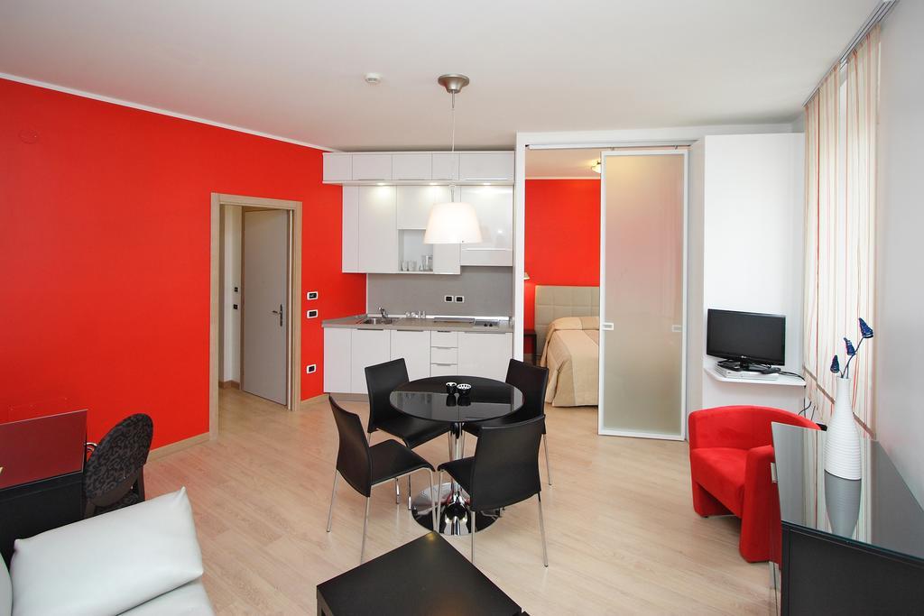 Hotel Roma Триест Ресторан фото